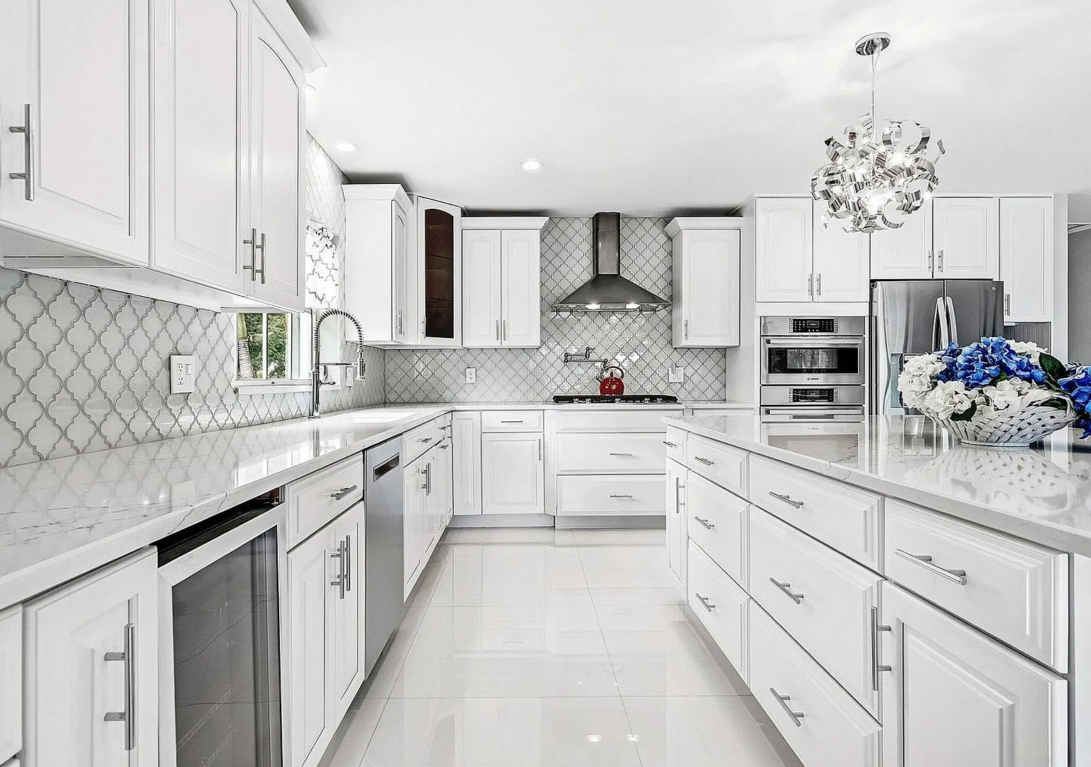 417 N Country Club Drive, Atlantis, FL 33462 — Photo 2