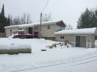 N4478 E Campfire Rd, Leopolis, WI 54948