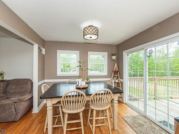 4th image of 64 Coykendall Rd