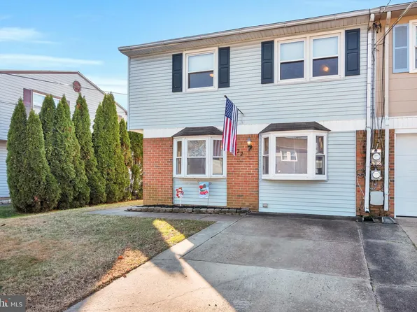 222 Kennedy Blvd, Bellmawr, NJ 08031