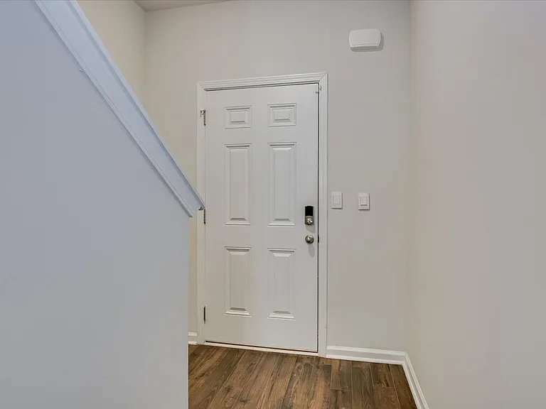 846 Quaint Parish Cir — Photo 4