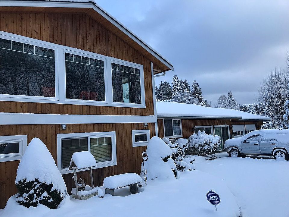 Large beautifully remodeled 