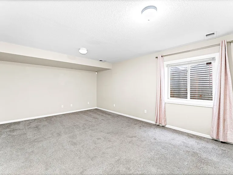 1219 Atwood St — Photo 18