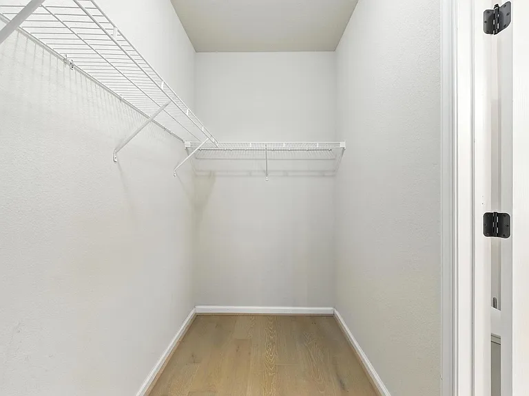 522 Knolls Dr #306 — Photo 16