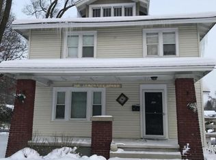 965 36th St SW, Wyoming, MI 49509