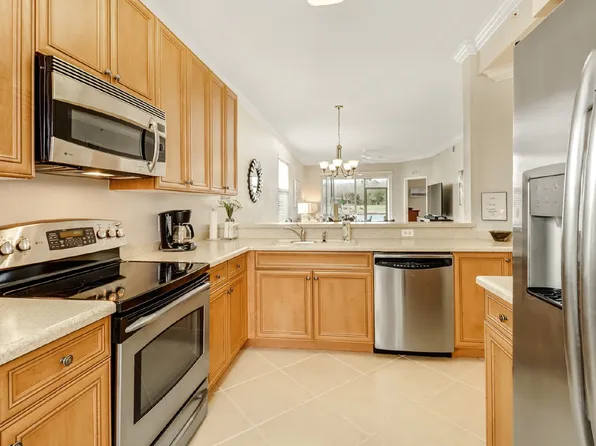 10275 Heritage Bay Blvd APT 711, Naples, FL 34120