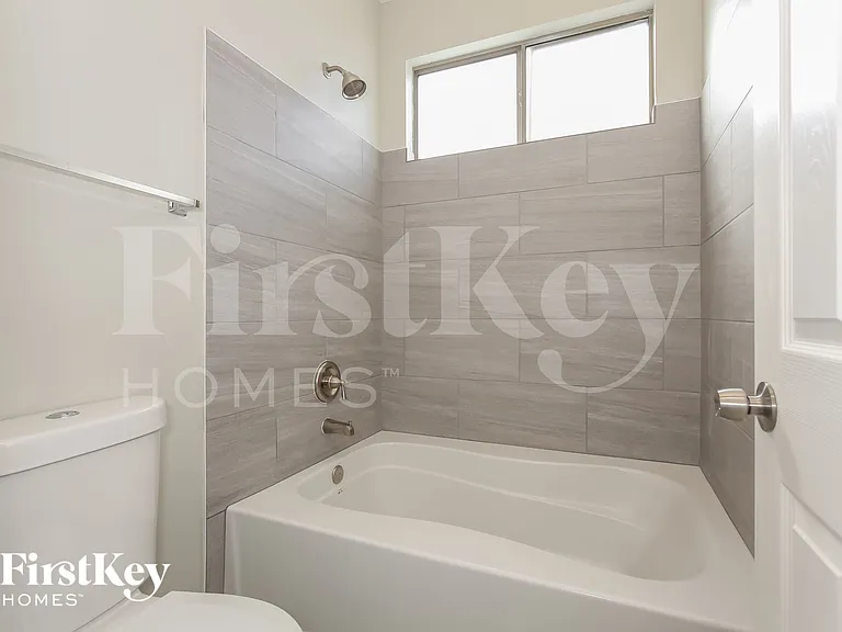 4641 Possum Berry Ln — Photo 10