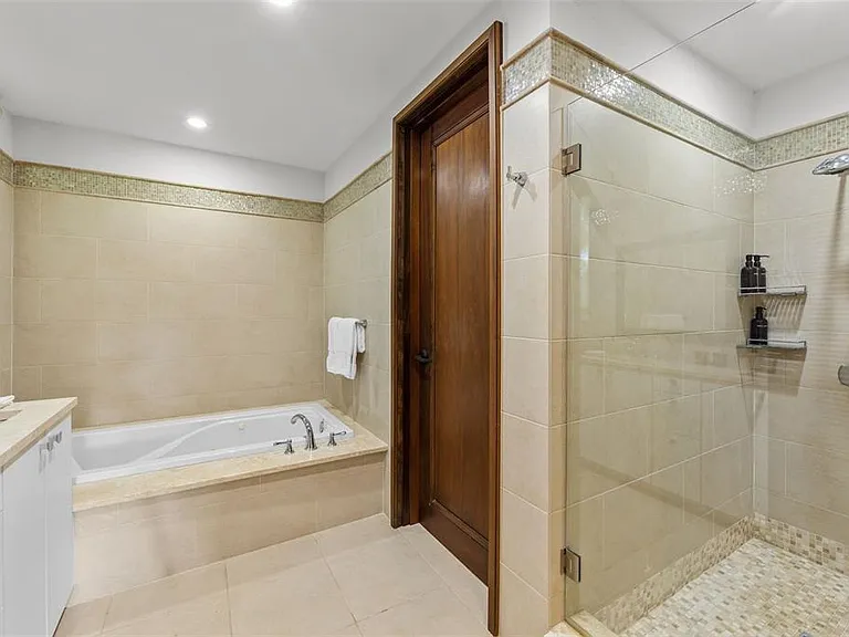 8164 Las Verandas At Bahia Bch — Photo 31
