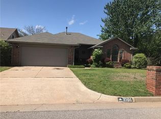 1001 Sennybridge Dr, Yukon, OK 73099