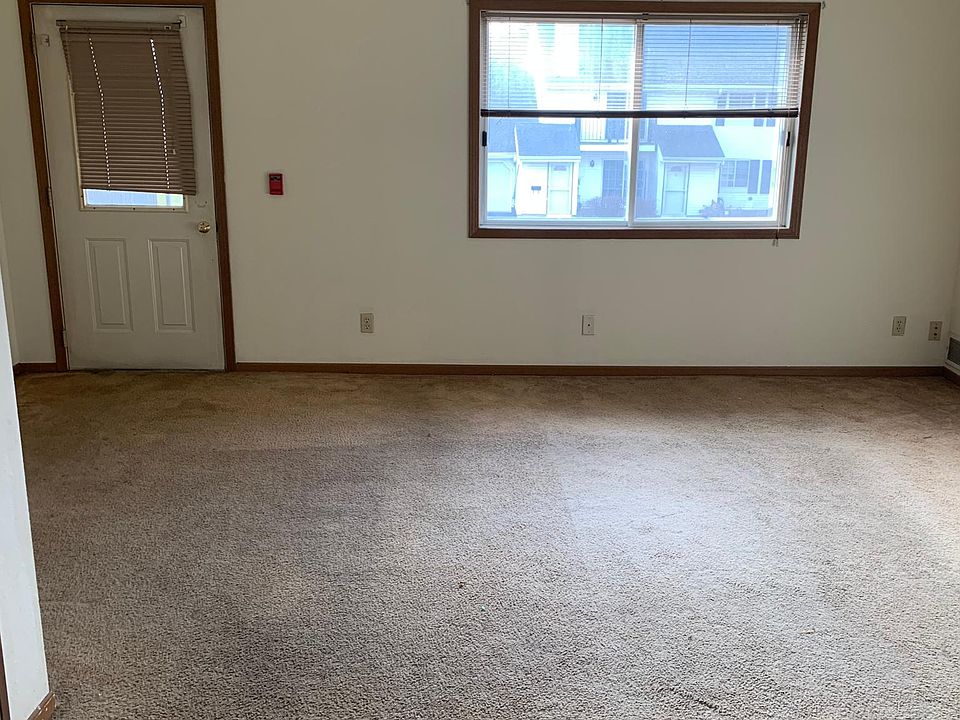 1st image of 8821 S Wood Creek Dr APT 11