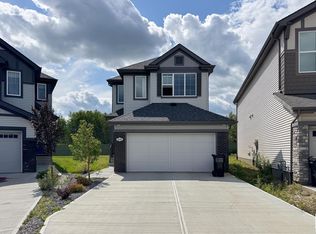 3608 214th St NW, Edmonton, AB T6M 0H1