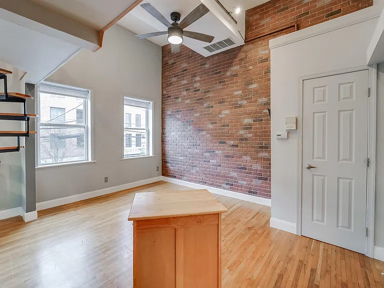 519 Monroe St #2C — Photo 6