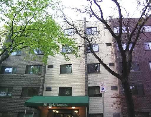 1st image of 515 W Wrightwood Ave APT 208