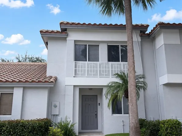 20844 NW 2nd St, Hollywood, FL 33029