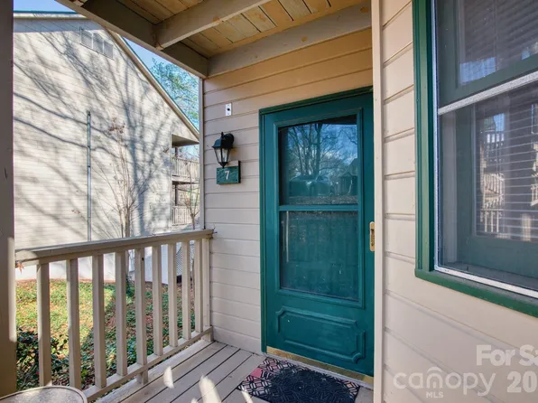 160 Whitney Blvd #7, Lake Lure, NC 28746