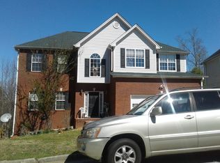 935 Ashton Oak Cir, Stone Mountain, GA 30083