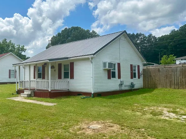447 E Mill St, Sharon, TN 38255