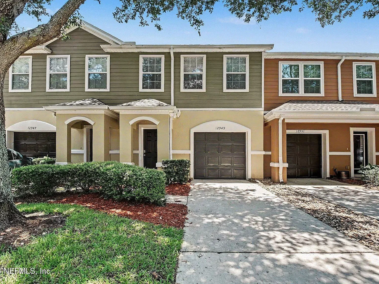 3 bed, 1480 sqft, $2,200 — Photo 1