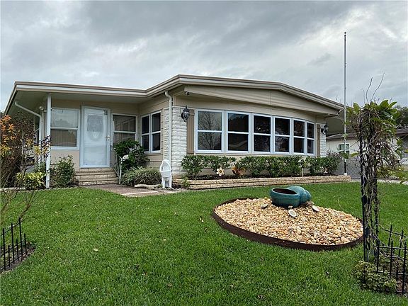 3rd image of 3442 Wax Myrtle Cir #1739