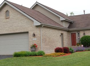 3075 Chartwell Ct, Rockford, IL 61114