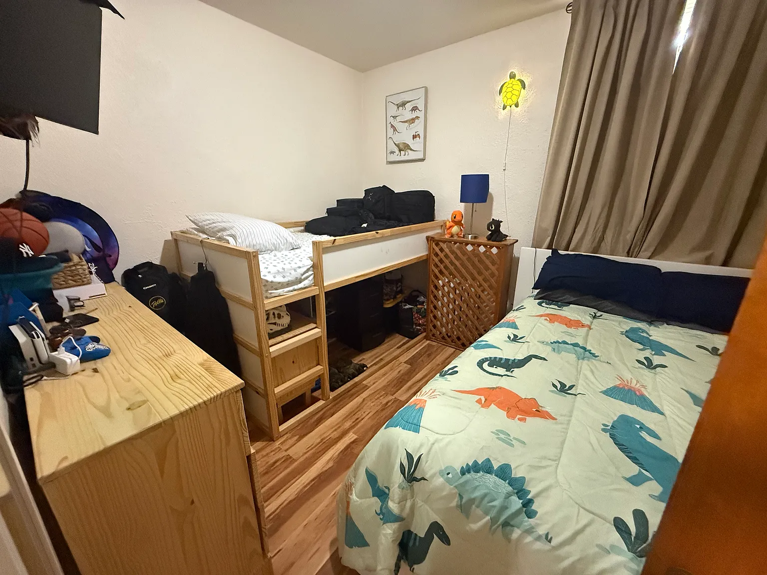 2 bed, $2,300 — Photo 4