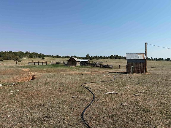 5th image of 26094 Dewey Rd