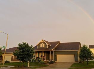 6963 Silver Dawn Dr, Madison, WI 53718