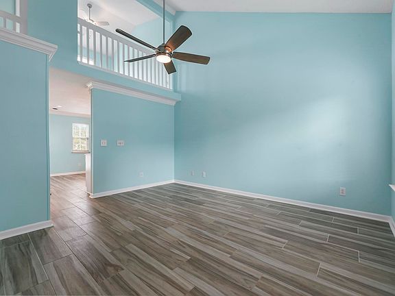 5th image of 3550 Chestnut Dr. #3550