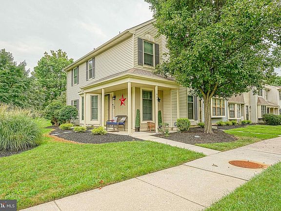 2nd image of 640 Foxton Ct