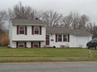 27 Cassandra Dr, Niles, OH