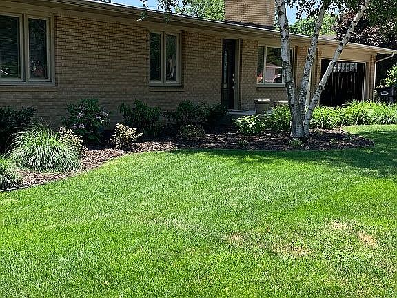 2nd image of 1100 Saint Joseph Dr
