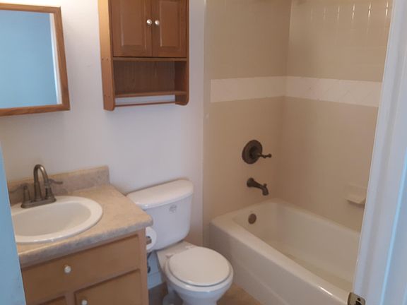 4th image of 2294 Bob White Ln