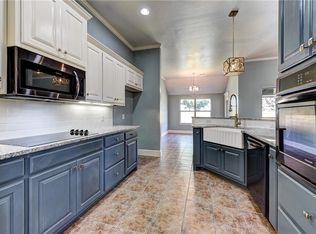 21655 Long Trl, Edmond, OK 73012
