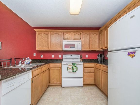 3rd image of 2841 Ithica Ct
