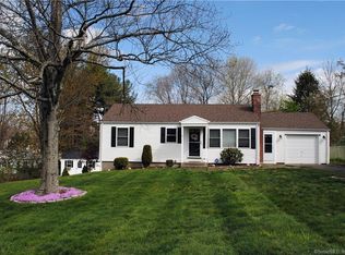 17 Raymond Rd, South Glastonbury, CT 06073