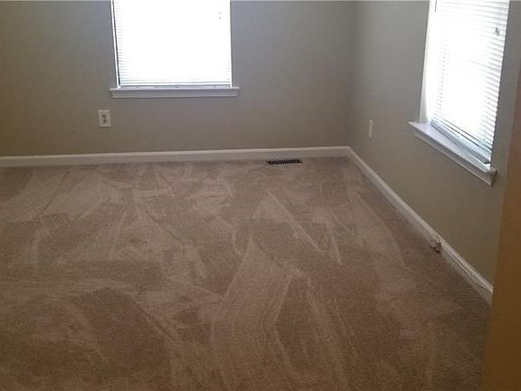 3rd image of 350 Witness Ln Unit E