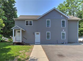 221 Prospect St, Ansonia, CT 06401