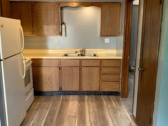 2nd image of 2818 Whitener St APT 2