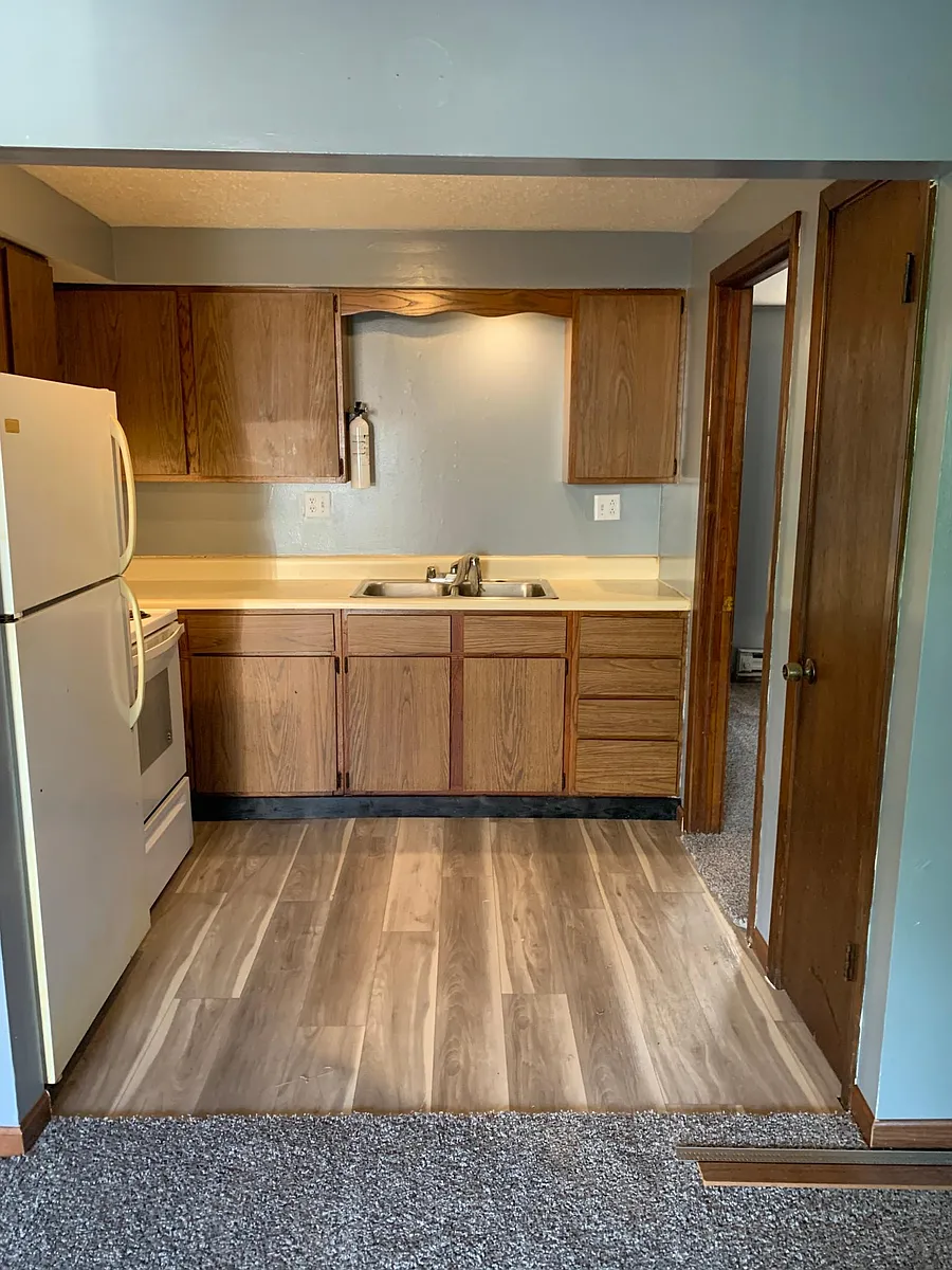 Building Photo - 2818 Whitener St #2