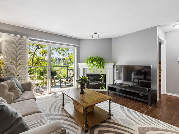 5th image of 33728 King Rd #307