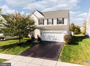 9242 Helmsdale Pl, Hagerstown, MD