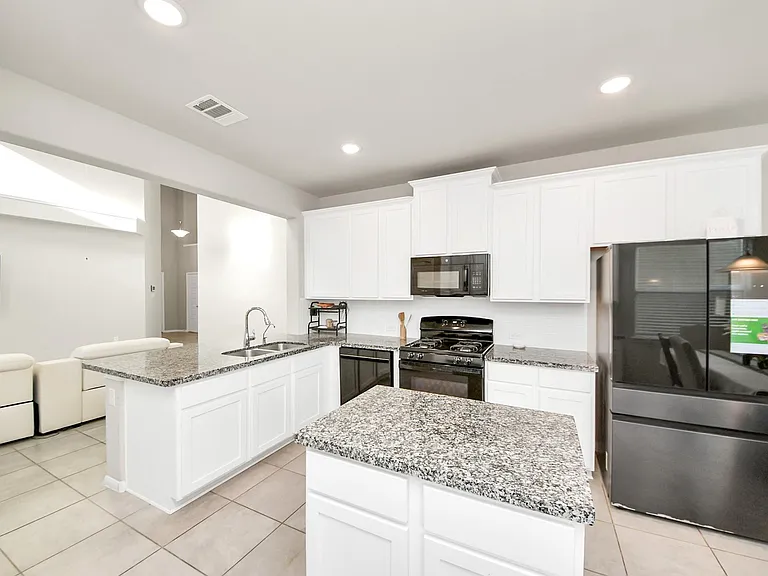 6302 Prince Place Dr — Photo 15