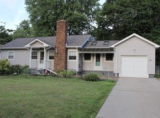 142 Rama Rd, Beaver Falls, PA 15010