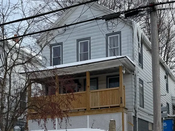 12 E Clinton Street, Johnstown, NY 12095