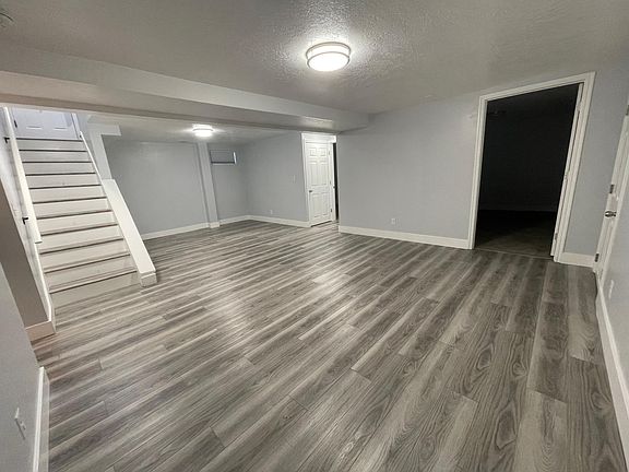 5th image of 5555 W Janette Ave