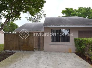 5187 Glencove Ln, West Palm Beach, FL 33415