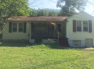 357 N Leevale Rd, Whitesville, WV 25209