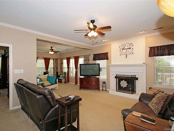 4th image of 109 Paseo Dr #L50