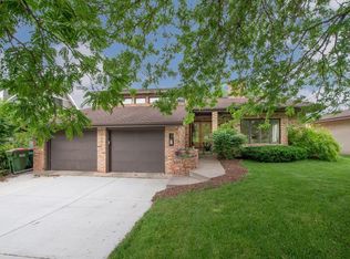 3302 Belden Dr NE, Minneapolis, MN 55418