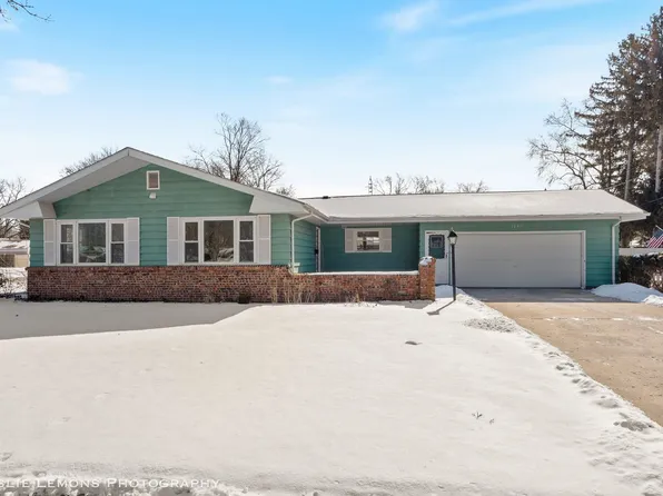 1440 Heather Dr, Aurora, IL 60506